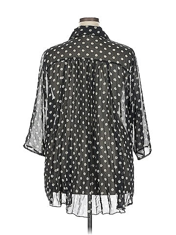Eyeshadow 3/4 Sleeve Blouse (view 2)