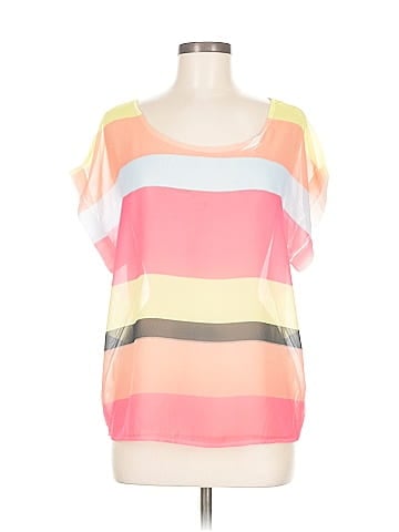 Charlotte Russe Short Sleeve Top (view 1)