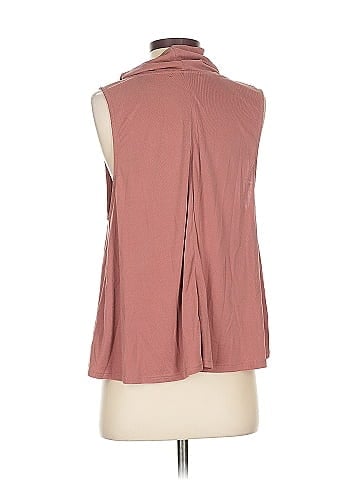 Eri + Ali Sleeveless T-Shirt (view 2)