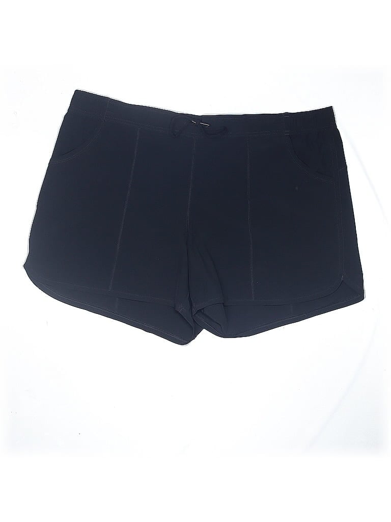 Click to view more detailed imagery on our partner's website Pre-owned Lands' End Shorts In Black