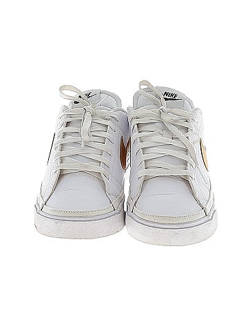 Nike Sneakers (view 2)
