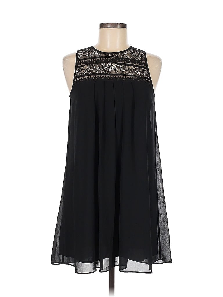 Click to view more detailed imagery on our partner's website Pre-owned Bcbgeneration Cocktail Dress In Black