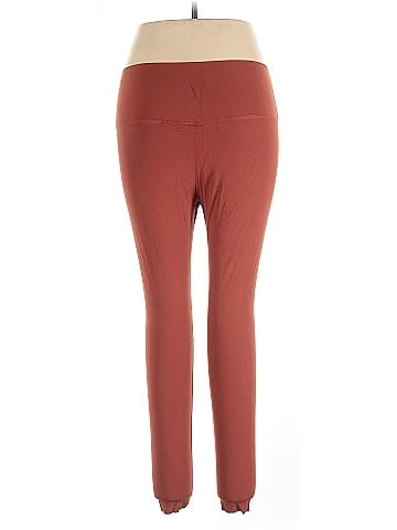 Nike Active Pants (view 2)