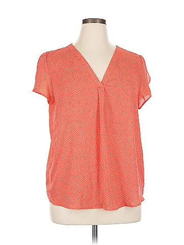 Ann Taylor LOFT Outlet Short Sleeve T-Shirt (view 1)