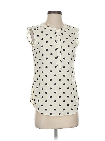 Soho JEANS NEW YORK & COMPANY Sleeveless Blouse (view 1)