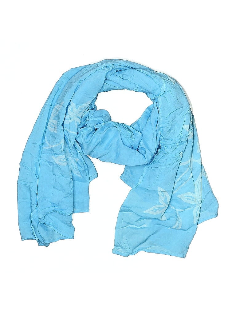 Click to view more detailed imagery on our partner's website Pre-owned Cool Change Scarf In Blue
