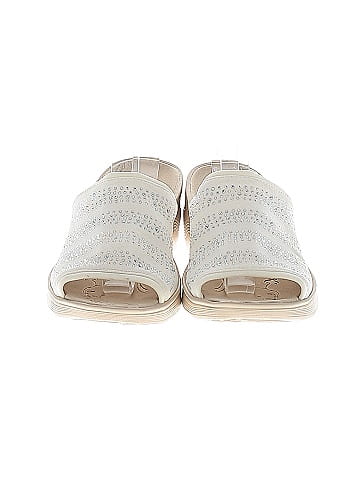 Bzees Wedges (view 2)