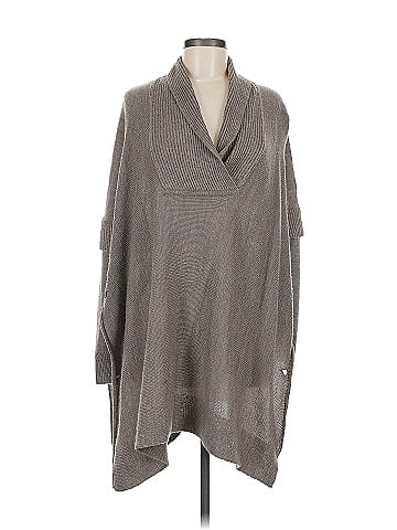 RD Style Poncho (view 1)