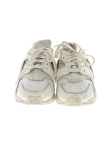 Nike Sneakers (view 2)