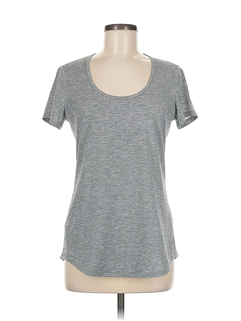 Pre-owned Lucy Active T-shirt In Gray