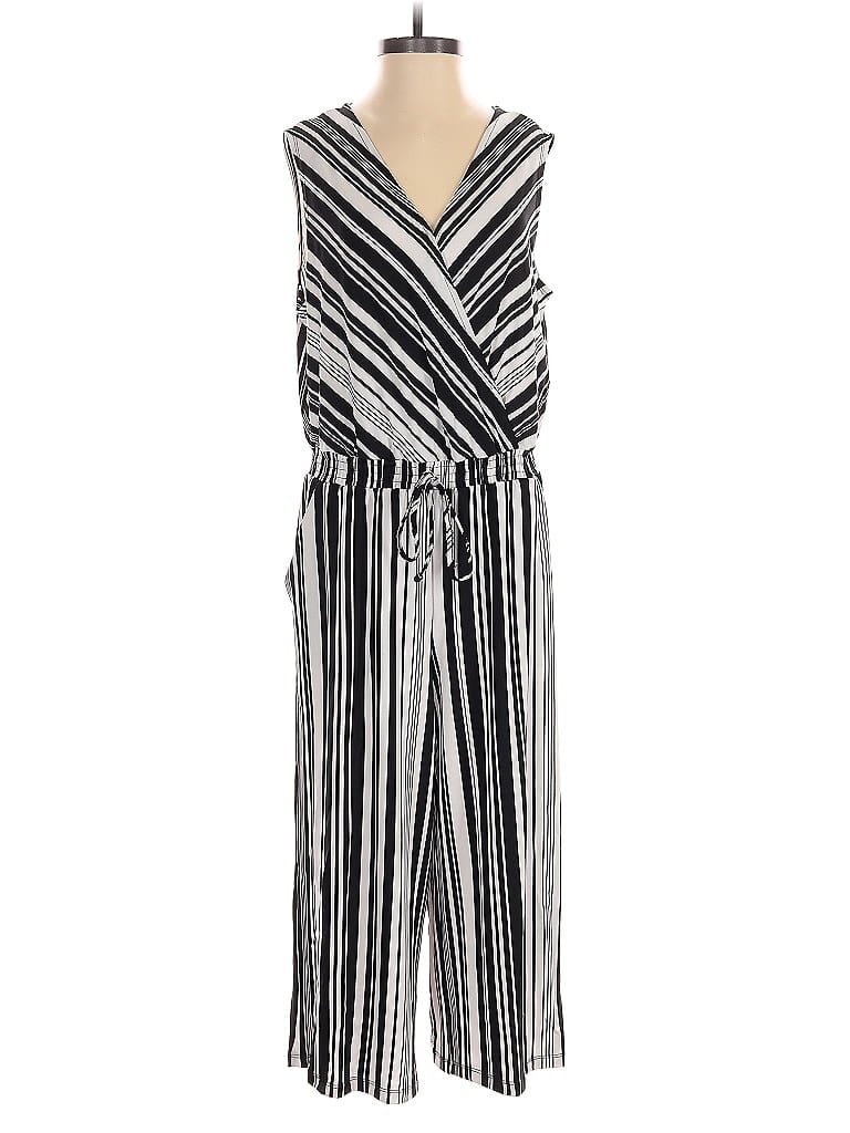Click to view more detailed imagery on our partner's website Pre-owned Ny Collection Jumpsuit In Silver