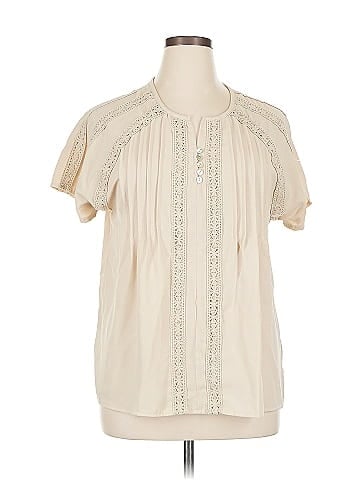 Dokotoo Short Sleeve Blouse (view 1)