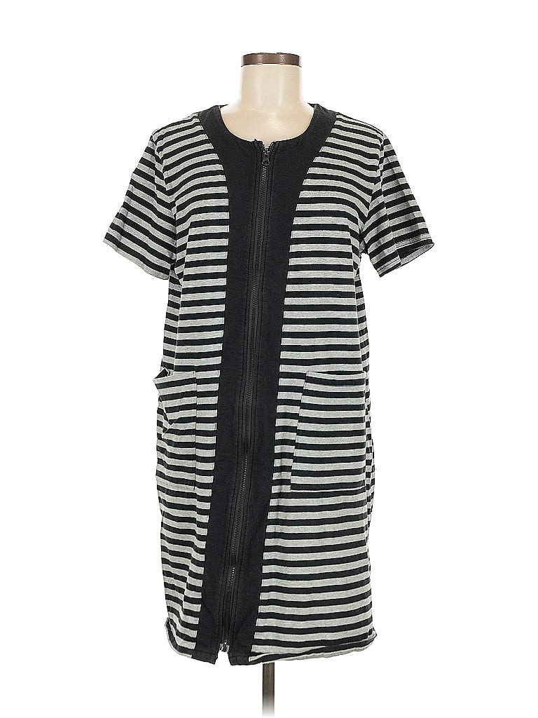 Click to view more detailed imagery on our partner's website Pre-owned Ekouaer Casual Dress In Gray