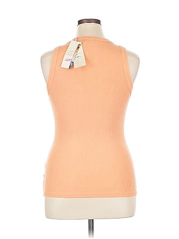 Dokotoo Tank Top (view 2)