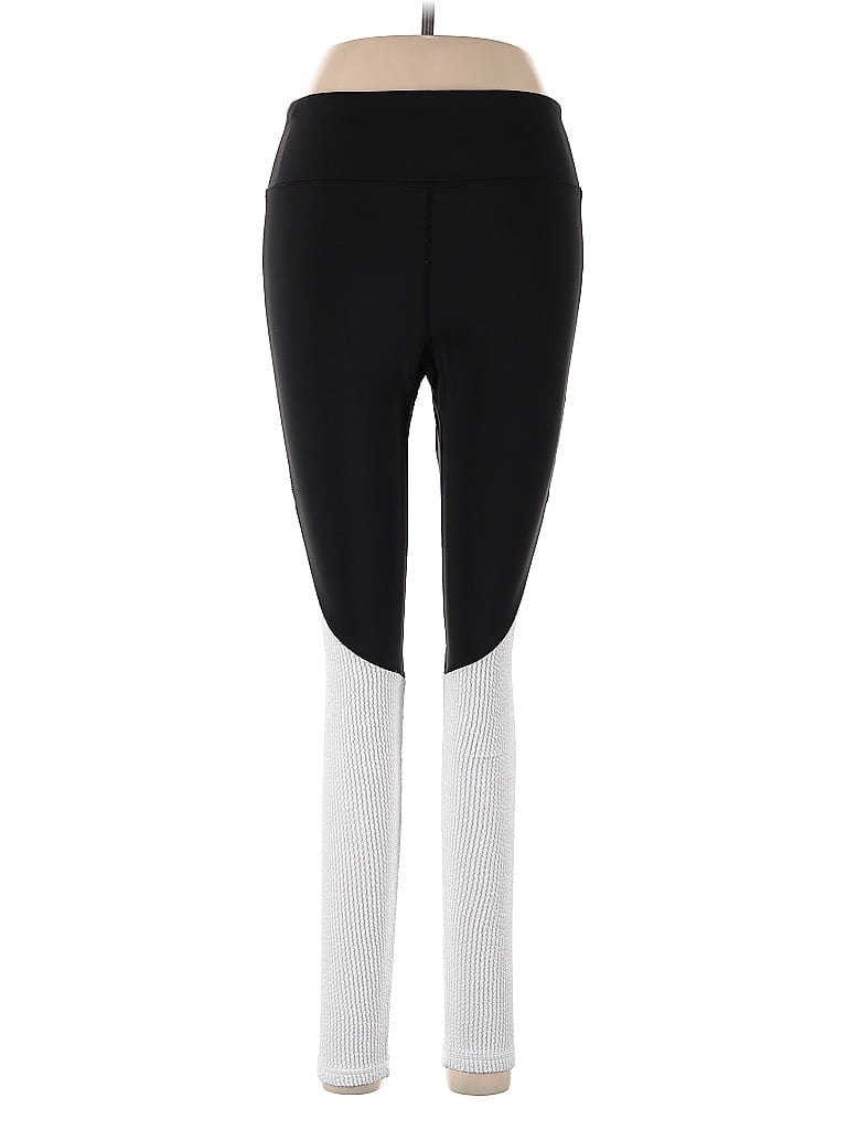 Click to view more detailed imagery on our partner's website Pre-owned Alala Active Pants In Black