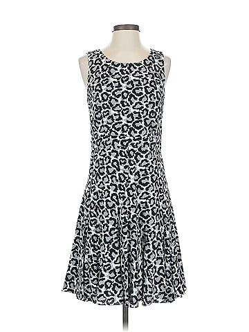 Diane von Furstenberg Casual Dress (view 1)