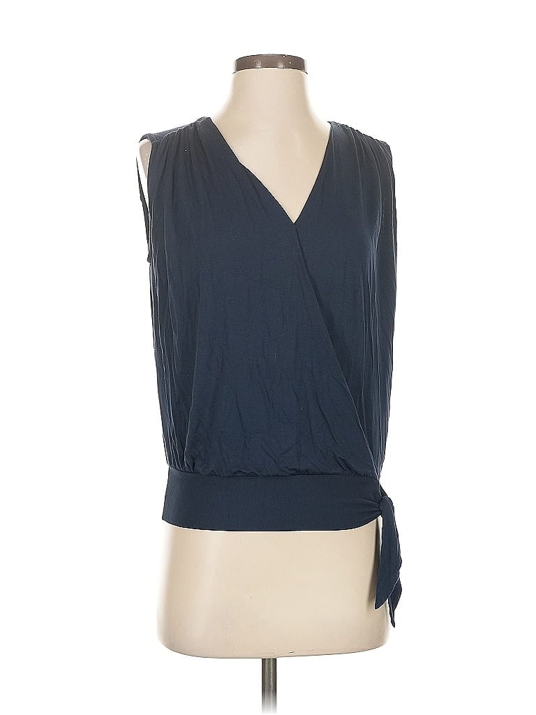 Pre-owned Amour Vert Sleeveless Blouse In Blue