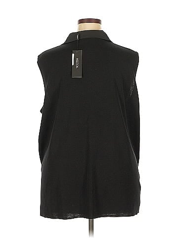 misook Sleeveless Button-Down Shirt (view 2)