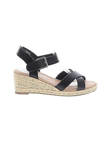 Journee Collection Wedges (view 1)