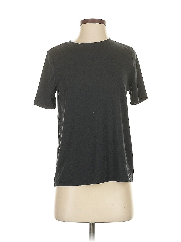 Pre-owned All In Motion Short Sleeve T-shirt In Gray