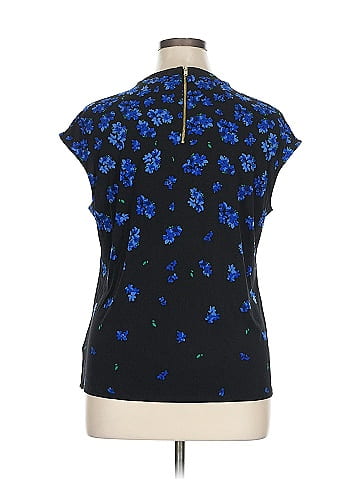 Liz Claiborne Career Sleeveless Blouse (view 2)