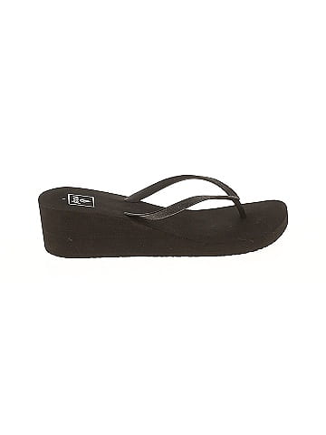 Reef Wedges (view 1)