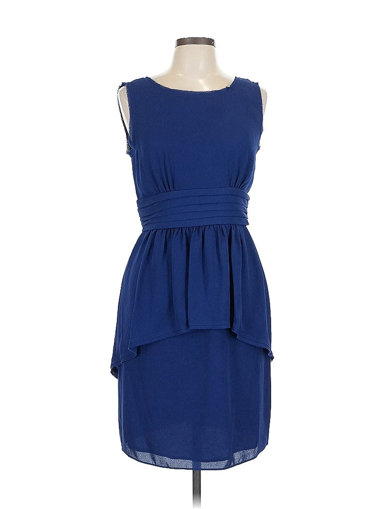 Click to view more detailed imagery on our partner's website Pre-owned Bcbgmaxazria Cocktail Dress In Blue