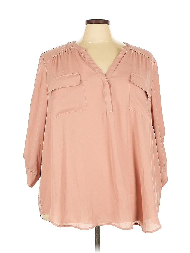 Click to view more detailed imagery on our partner's website Pre-owned Torrid 3/4 Sleeve Blouse In Pink