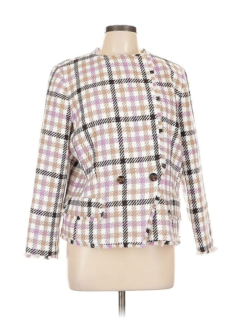 Click to view more detailed imagery on our partner's website Pre-owned Ann Taylor Jacket In White