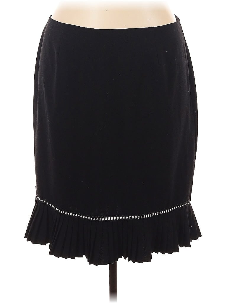 Pre-owned Dressbarn Formal Skirt In Black