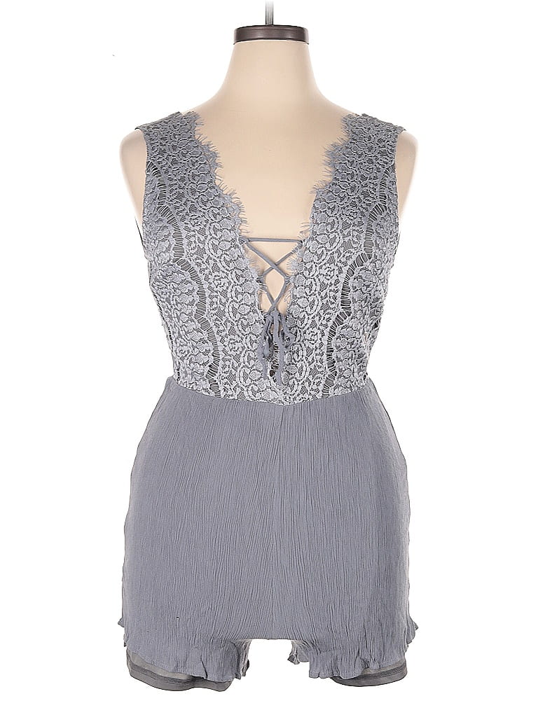 CHARLOTTE RUSSE Pre-owned Romper In Gray