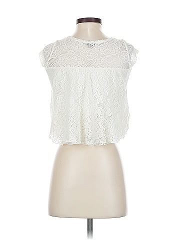Charlotte Russe Sleeveless Blouse (view 2)