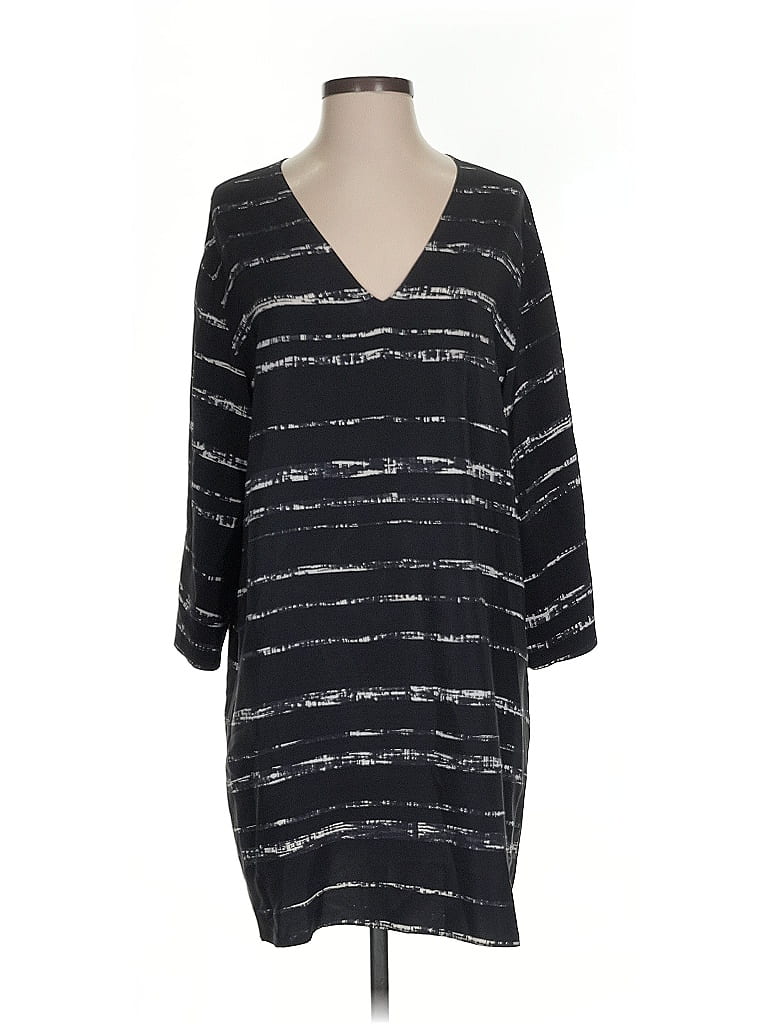 Pre-owned Vince Casual Dress In Gray
