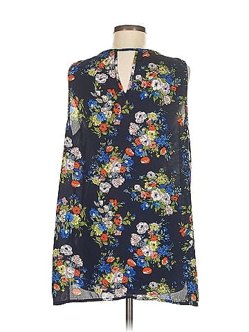 Pleione Sleeveless Blouse (view 2)