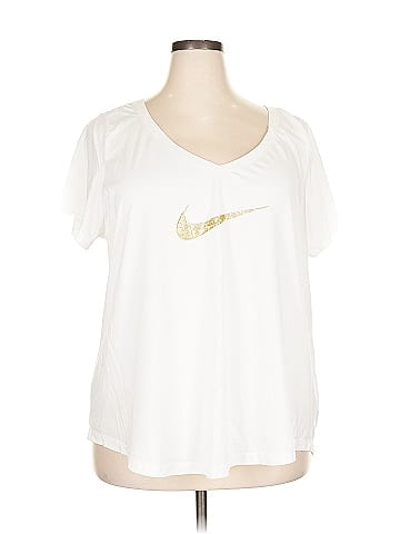 Nike Short Sleeve T-Shirt (view 1)