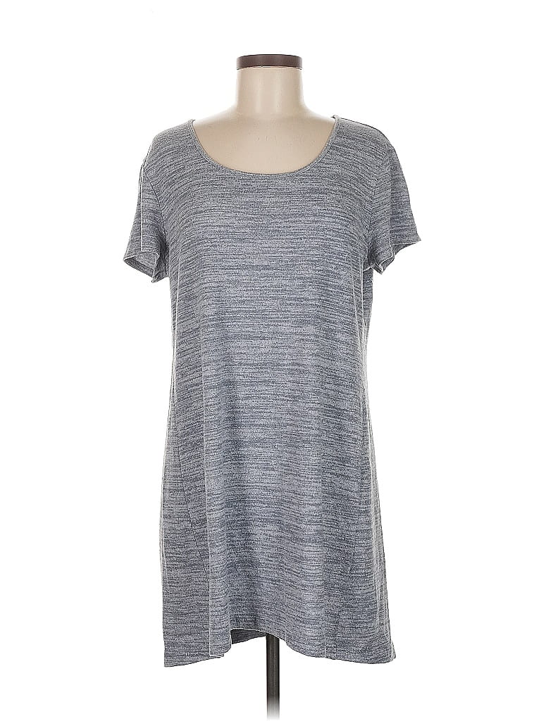 Click to view more detailed imagery on our partner's website Pre-owned Soma Casual Dress In Gray
