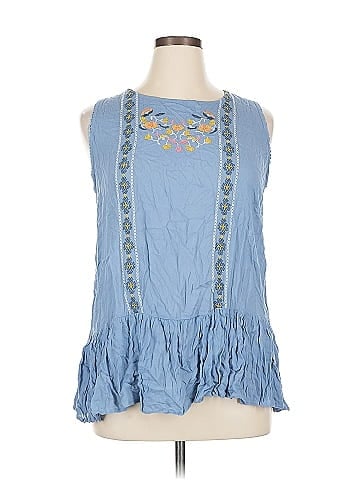 Suzanne Betro Sleeveless Blouse (view 1)