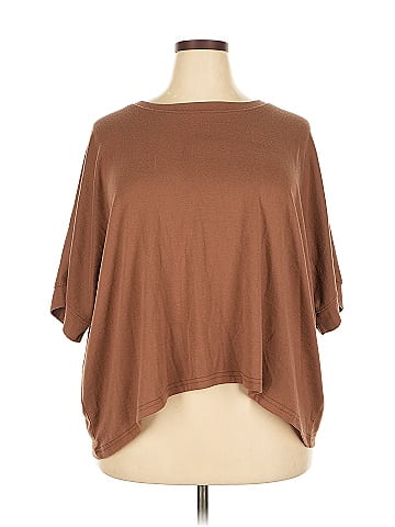 Dokotoo 3/4 Sleeve T-Shirt (view 1)