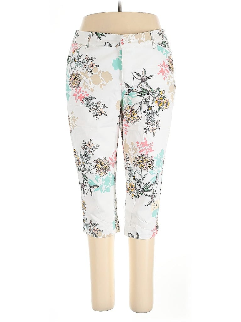 Pre-owned St. John's Bay Casual Pants In White