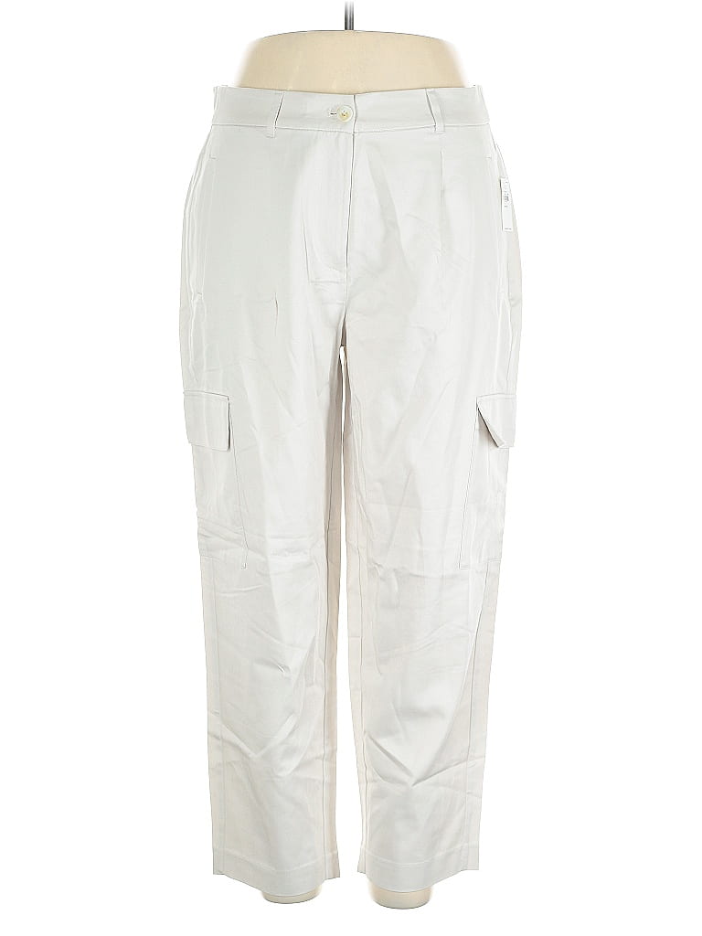 Pre-owned Old Navy Cargo Pants In White