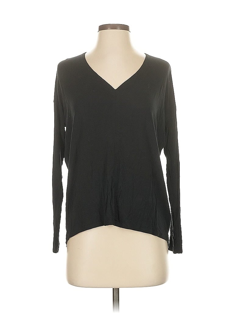 Click to view more detailed imagery on our partner's website Pre-owned Nicole Miller Long Sleeve T-shirt In Black