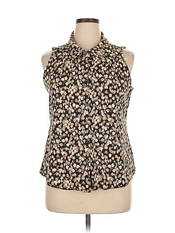 Isaac Mizrahi LIVE! Sleeveless Button-Down Shirt (view 1)