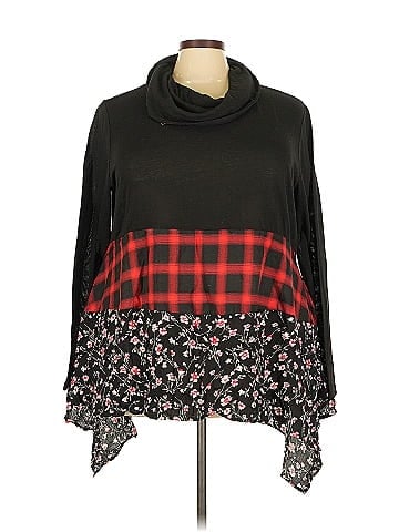 Suzanne Betro Long Sleeve Turtleneck (view 1)