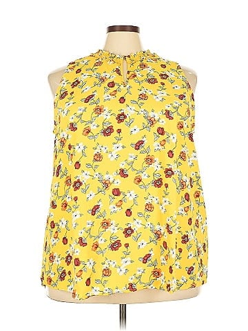 Suzanne Betro Sleeveless Blouse (view 1)