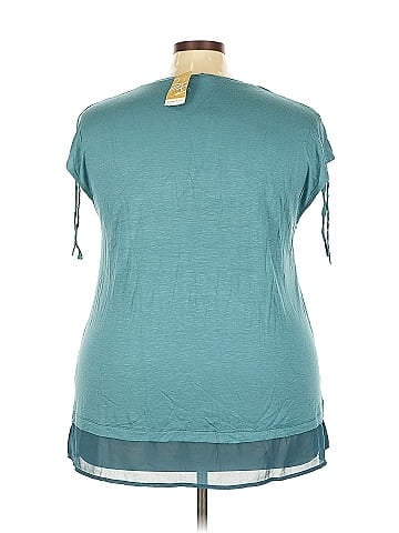 Suzanne Betro Short Sleeve T-Shirt (view 2)