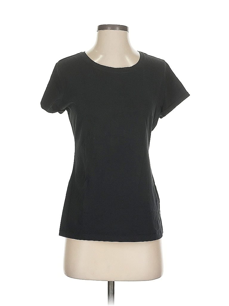 Click to view more detailed imagery on our partner's website Pre-owned Banana Republic Factory Store Short Sleeve T-shirt In Black