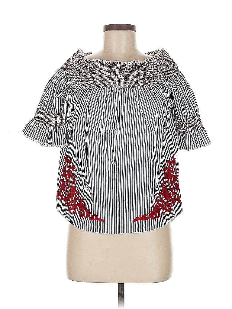 Click to view more detailed imagery on our partner's website Pre-owned Dex Short Sleeve Blouse In Gray