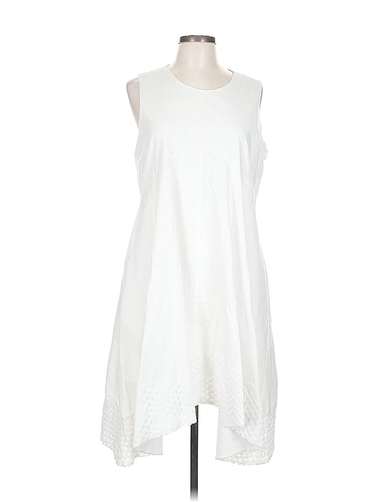 Click to view more detailed imagery on our partner's website Pre-owned Nanette Lepore Casual Dress In White