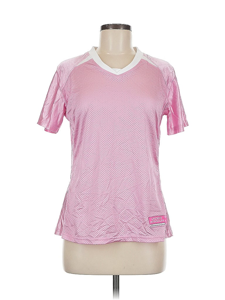 Click to view more detailed imagery on our partner's website Pre-owned Under Armour Active T-shirt In Pink