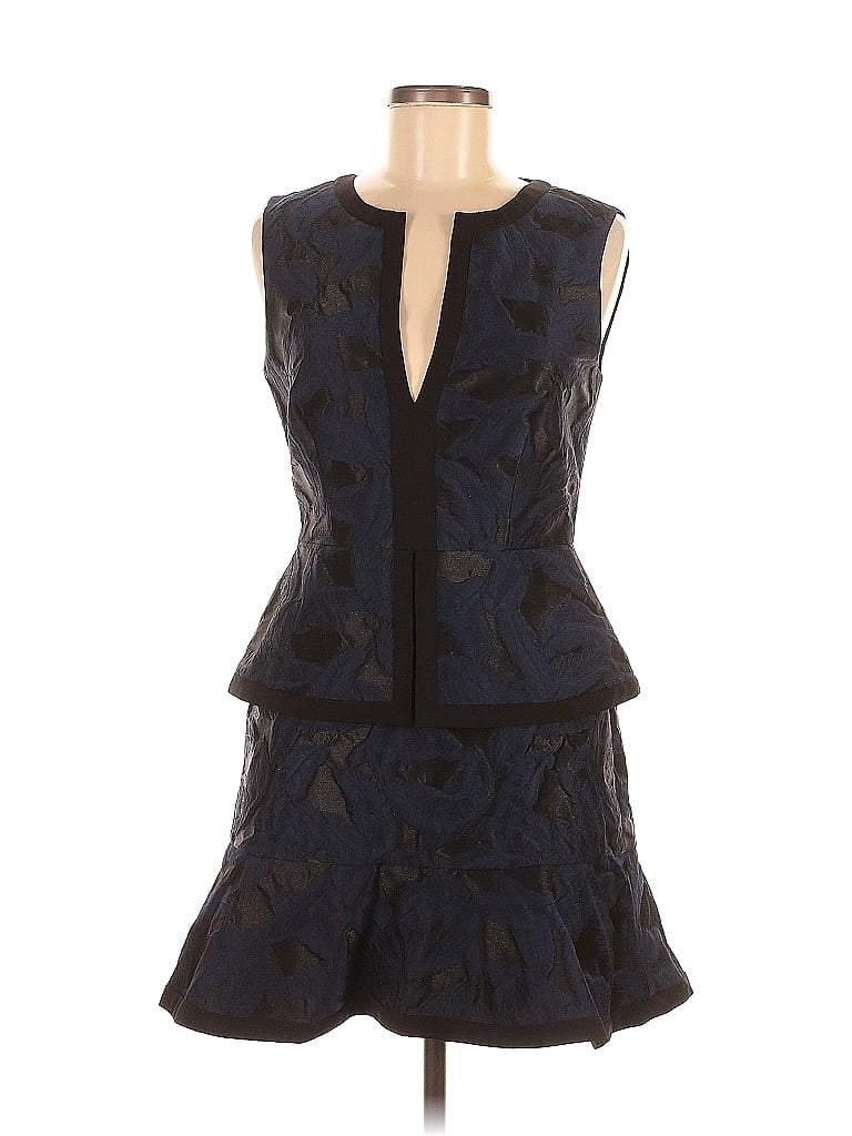 Pre-owned Bcbgmaxazria Cocktail Dress In Blue